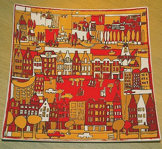 Schaal Ten Boer - relatiegeschenk in opdracht van de Gemeente Ten Boer, 2006